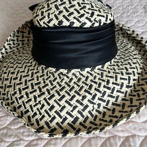 Whittall  & Shon vintage straw Kentucky derby style hat